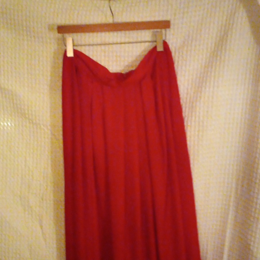 Eva Mendes crimson full length maxi skirt